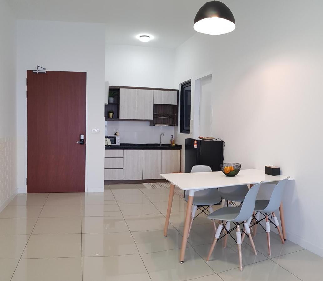 Appartement Le Pavillion Puchong by Widebed upto 6pax à Kuala Lumpur Extérieur photo